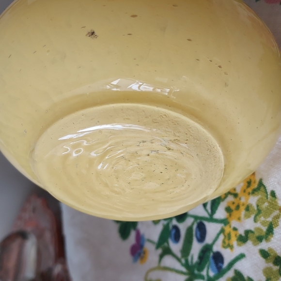 Murano yellow vase with 2 handles in green glass Redwing style - Picture 6 of 11